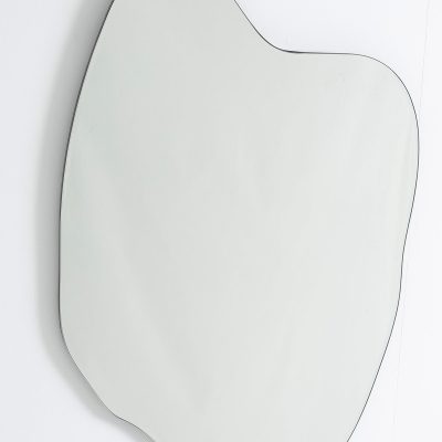 ESPEJO FORMA IRREGULAR. 55x83cm